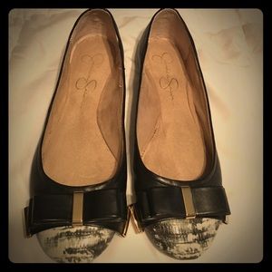 Jessica Simpson flats