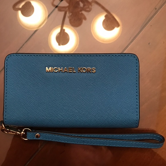 Michael Kors Bright Blue Wristlet