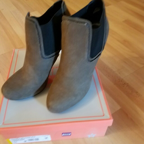 Circus by Sam Edelman Karissa Military Bootie - Picture 3 of 4