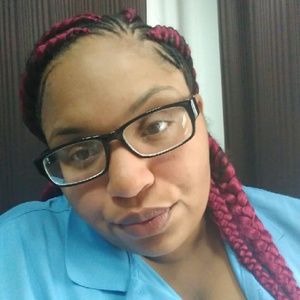 Meet your Posher, Natasha