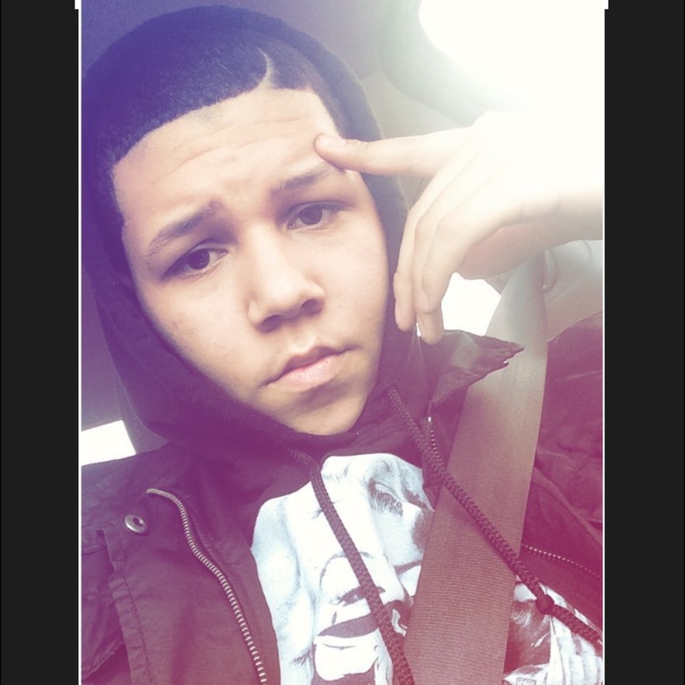 Meet your Posher, Luis