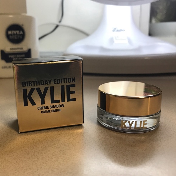 Birthday Edition Kylie Cosmetics Creme Shadow