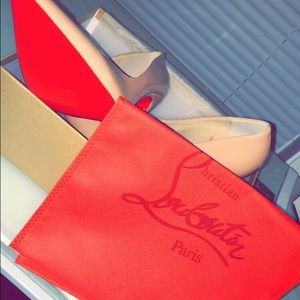 BRAND NEW NUDE LOUBOUTINS