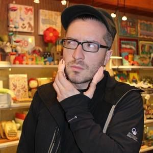 Meet your Posher, Eric