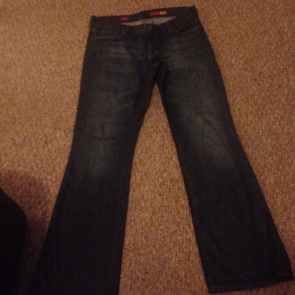 Express Jeans - Picture 3 of 4