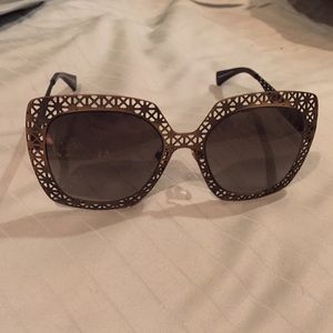 Alexander McQueen sunglasses❤️