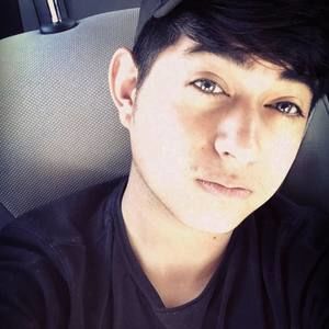 Meet your Posher, Drew