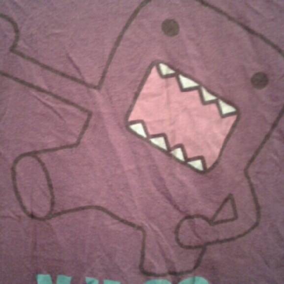 DOMO Tshirt - Picture 4 of 4