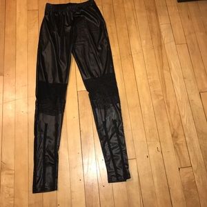 Liquid legging with sheer knee with lace appliqué