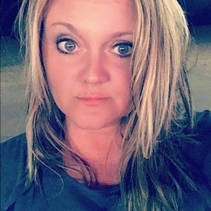 Meet your Posher, Aj