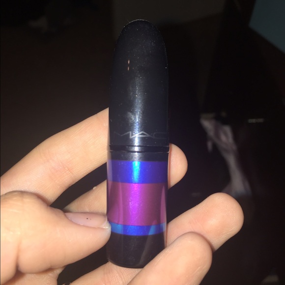 MAC lipstick