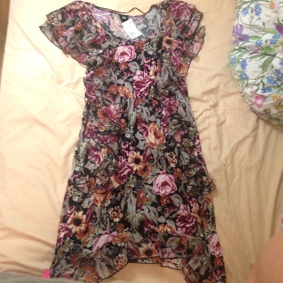 NWT H&M floral dress large