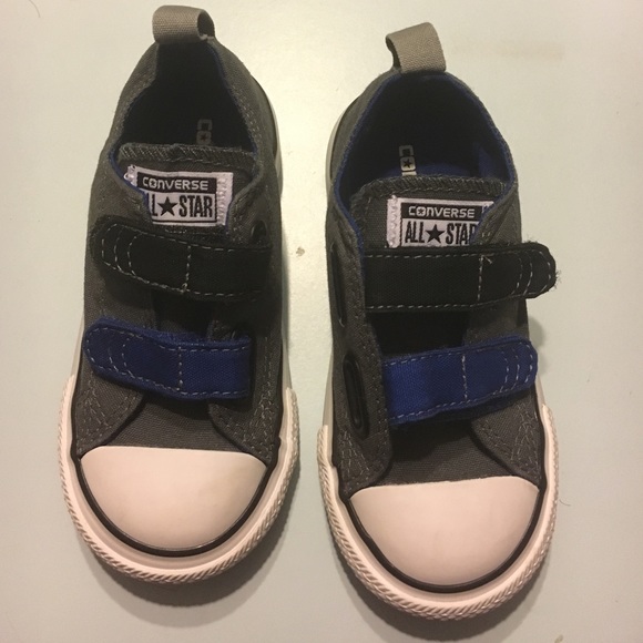 Boys toddler Converse Sneakers