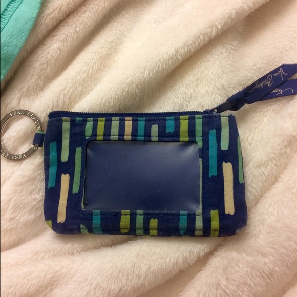 Vera Bradley Zip ID Case in Katalina Showers