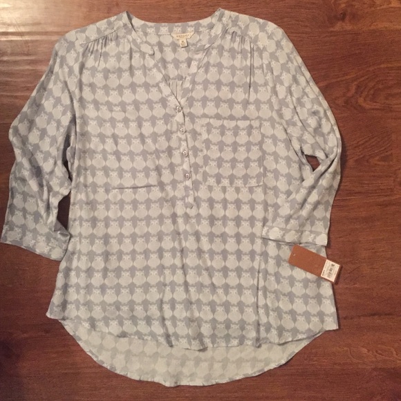NWT owl print blouse