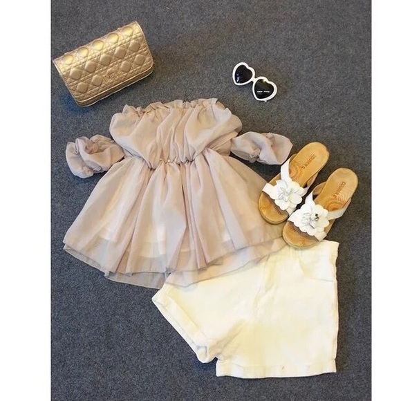 OFF SHOULDER BLOUSES . Sexy and cute