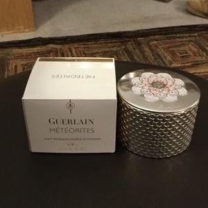 Guerlain Meteorites in I Blanc De Perle