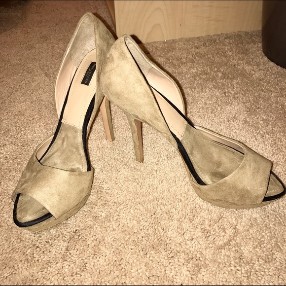 New Zara Beige Taupe and Black Suede Heels 7.5 - Picture 2 of 3