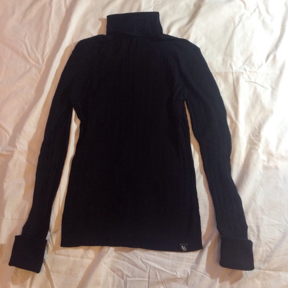 Victoria secret black sweater turtle neck Medium