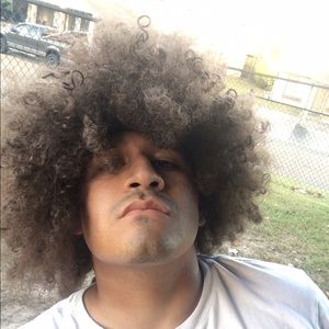 Meet your Posher, Juan