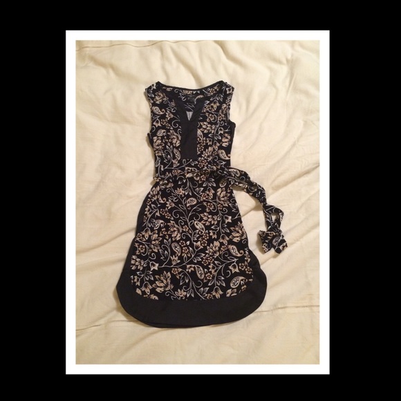 NWOT Ann Taylor Petite print dress - XSP