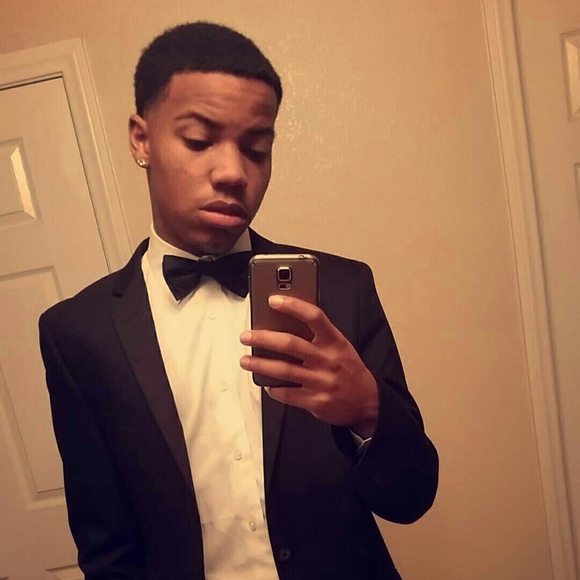 Meet your Posher, Coby - Picture 1 of 1