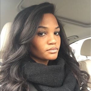 Meet your Posher, Candace