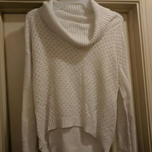 Small wet seal white low turtle neck sweater