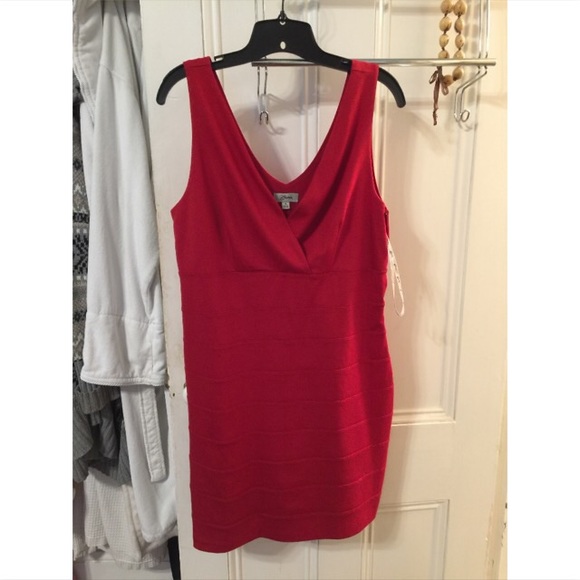 Red Guess mini, tank dress