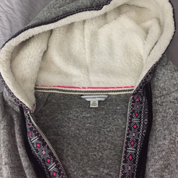 American Eagle hoodie - Picture 2 of 3