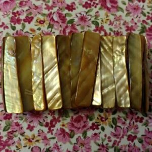 Glimmer gold beaded bracelet