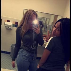 Meet your Posher, Mady