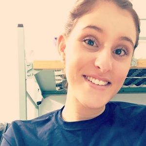 Meet your Posher, Marisa