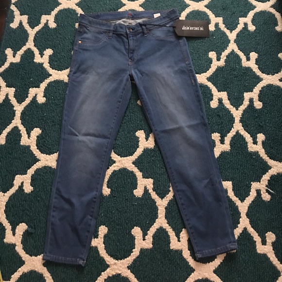 Sinclair designer super soft crop stretch leggings - Picture 2 of 3