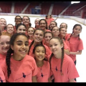 Meet your Posher, Maya