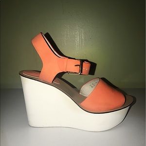 Top Shop Platform Wedge with box.