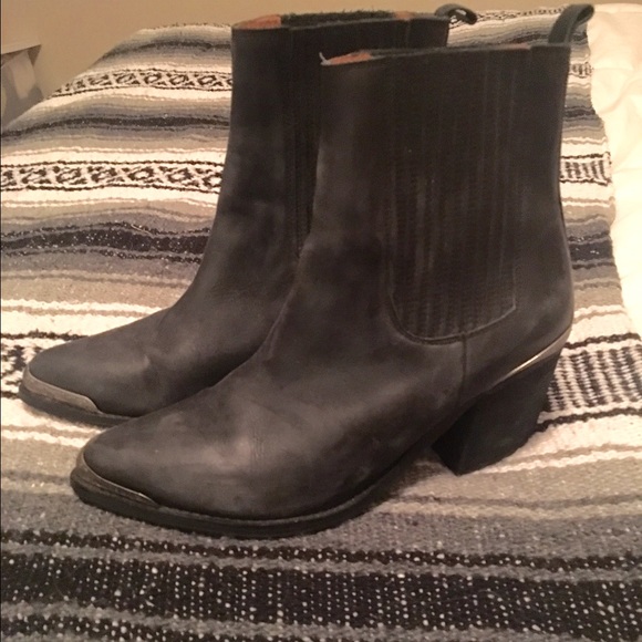 Jeffrey Campbell Booties Size 9
