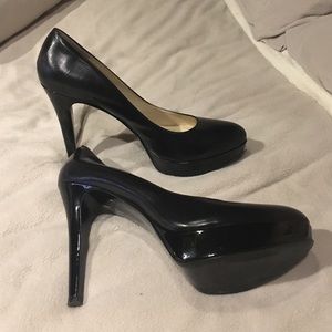 Super Hot Nine West Pumps