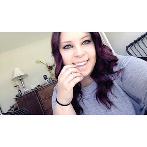 Meet your Posher, Jessica