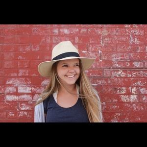 Meet your Posher, Kelsey