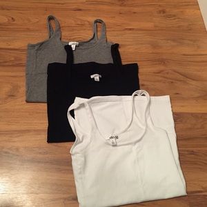 Lot of three Nordstrom rack tank tops small