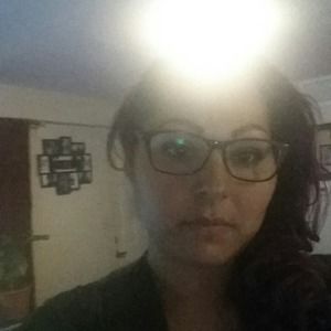 Meet your Posher, Monique