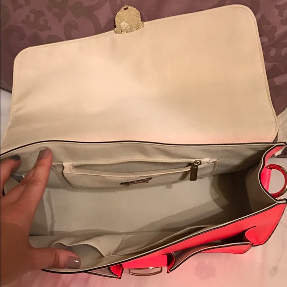 SOLD - Picture 4 of 4