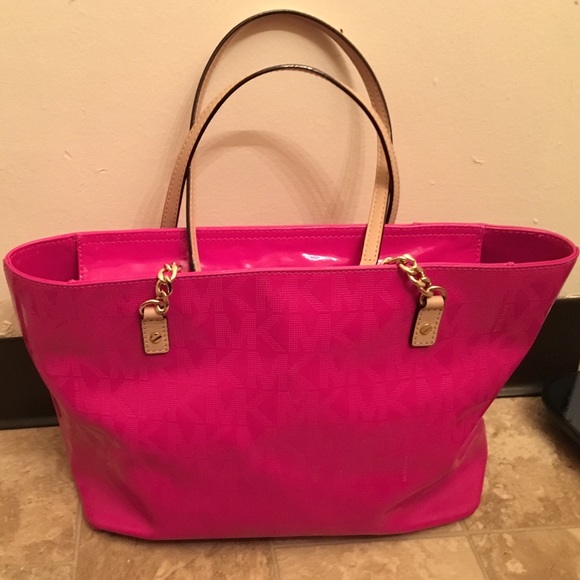 Michael Kors purse