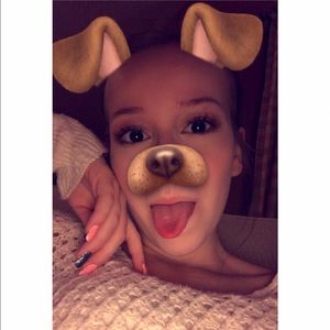 Meet your Posher, Mackenzie