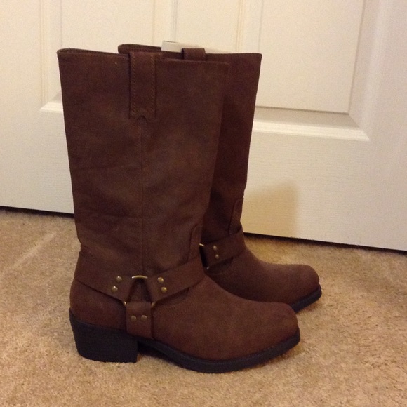 New Brown Boots
