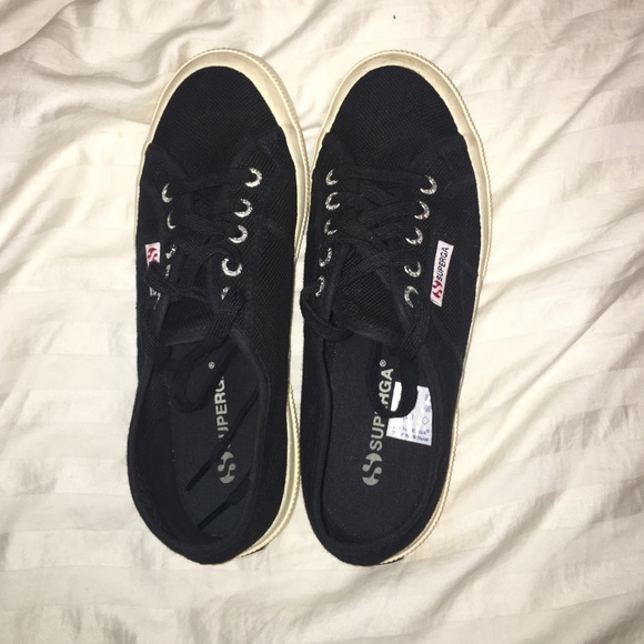 Superga size 6