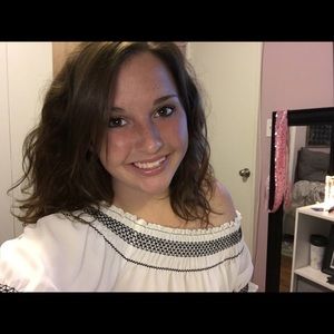 Meet your Posher, Paige