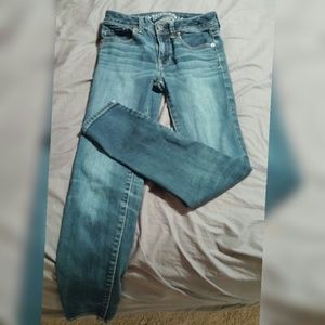 American Eagle skinny jeans