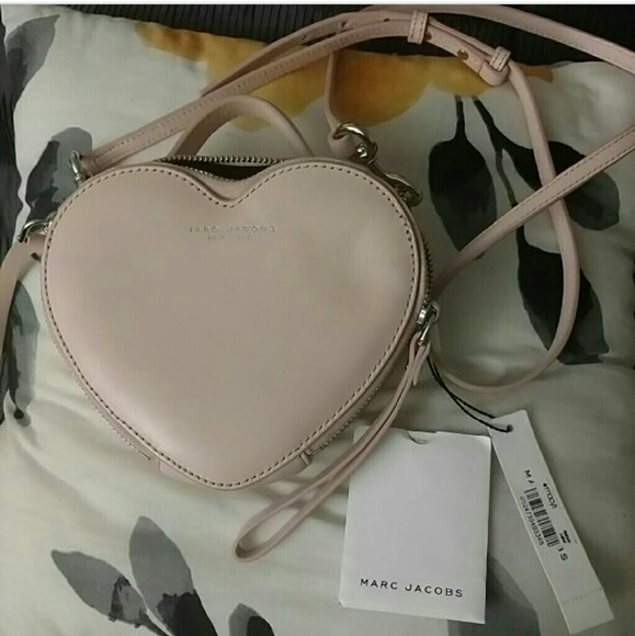 🚫SOLD🚫Marc Jacobs Heart2Heart Shldr/Crossbody